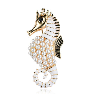 Broche de Caballito de Mar en Perla y Diamantes de Lujo - Image 12