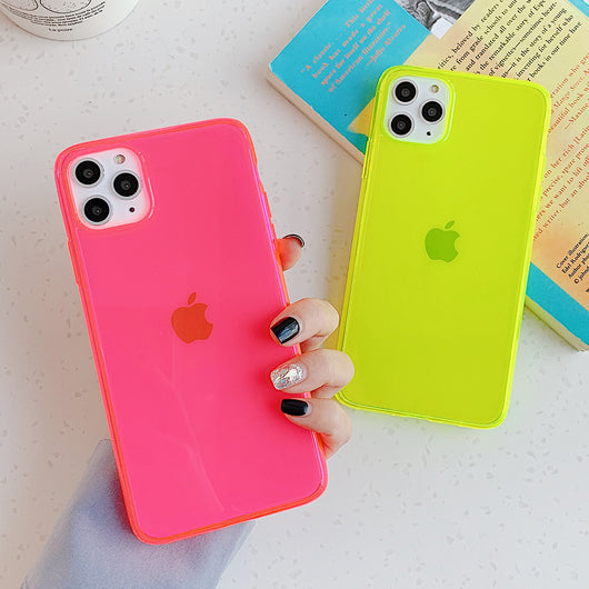 Funda Protectora Fluorescente Antigolpes para Celular - Image 4