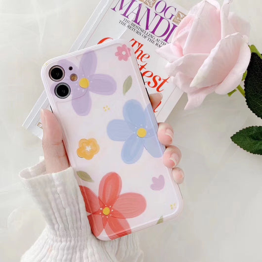 Funda para celular con diseño de flores y bordes elegantes - Image 9