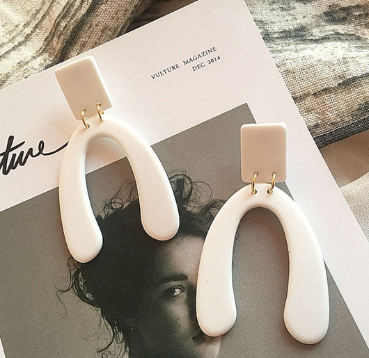 Aretes Pata de Conejo - Diseño Delicado y Elegante - Image 8