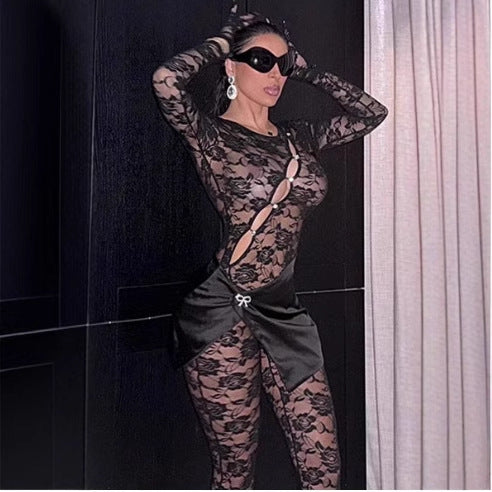 Conjunto Sensual de Encaje Transparente con Recortes Estratégicos