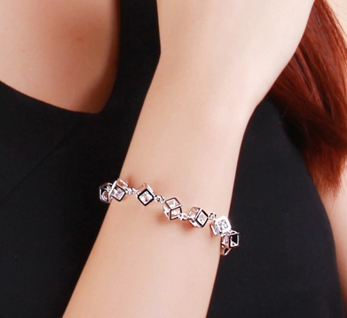 Pulsera de Cobre y Circón Dorado 3D - Chapado en Oro Blanco Estilo Coreano - Image 2