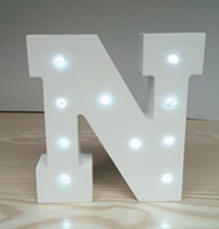 Letras LED de Luz Blanca 15cm en Madera - Decoración Luminosa Inglesa - Image 6