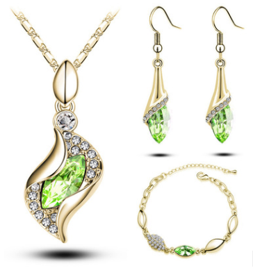 Conjunto de Tres Piezas: Aretes, Collar y Pulsera de Cristal - Image 5