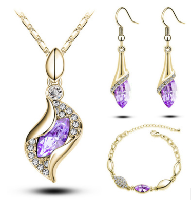 Conjunto de Tres Piezas: Aretes, Collar y Pulsera de Cristal - Image 8