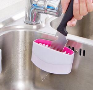 Cepillo de Limpieza Multifunción con Ventosa para Cocina - Image 5