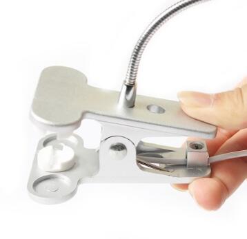 Lámpara LED Flexible USB con Pinza y Control Táctil para Lectura - Image 2