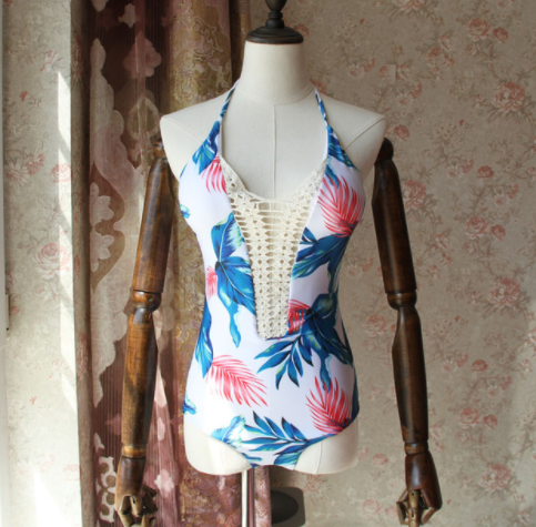 Traje de Baño Enterizo Floral con Manga Larga - Image 12
