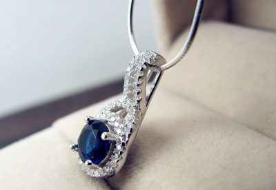 Colgante de Cristal de Zafiro - Image 3