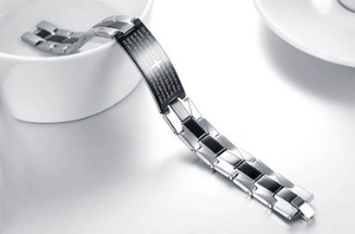 Pulsera de Acero Negro con Cruz para Hombre - Image 6