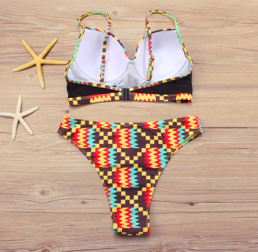 Bikini de Cintura Alta con Estampados Múltiples - Image 4