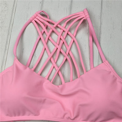 Bikini Bandage Rosa con Cortes Estratégicos - Traje de Baño Sexy Halter - Image 4