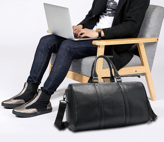Bolsa de Viaje de Cuero Premium con Compartimento de Zapatos y Bandolera - Image 9