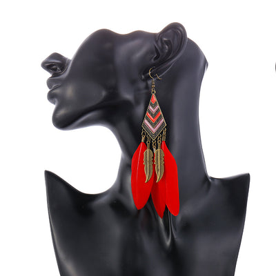 Aretes Bohemios de Hoja Diamante con Borla y Pluma para Mujer - Image 3