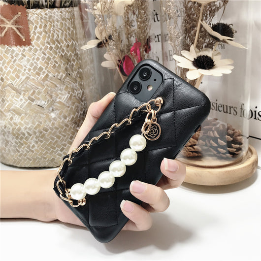 Funda para teléfono con pulsera de perlas