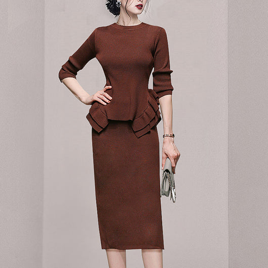 Conjunto Elegante: Blusa Tejida Elástica y Falda Ajustada - Image 12