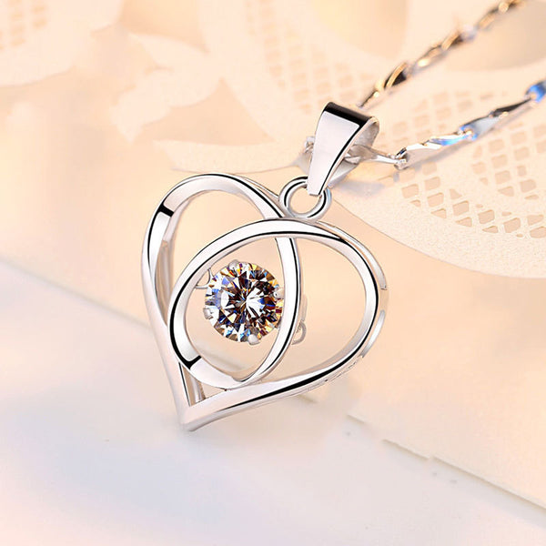 Collar de Plata Esterlina para Niña con Dije de Corazón en Clavícula