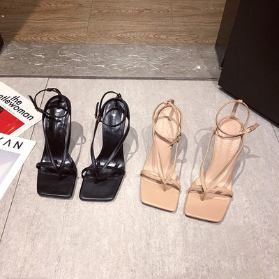 Tacones Altos Cuadrados con Cordones en Nude - Image 4