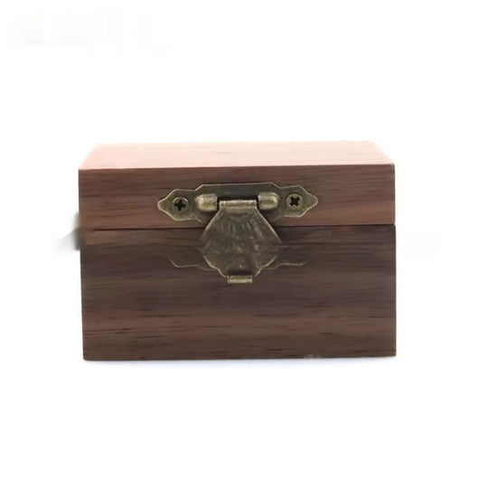 Caja de Anillo de Compromiso en Madera de Nogal - Image 7