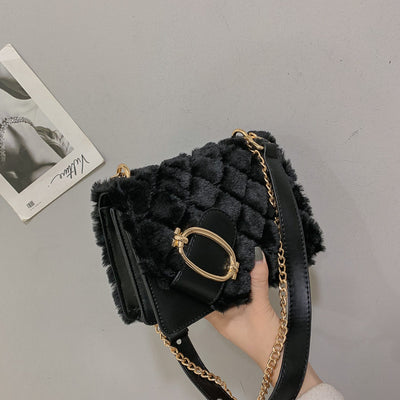 Bolso Mensajero Acolchado de Lujo para Mujer con Cadena Dorada - Image 29