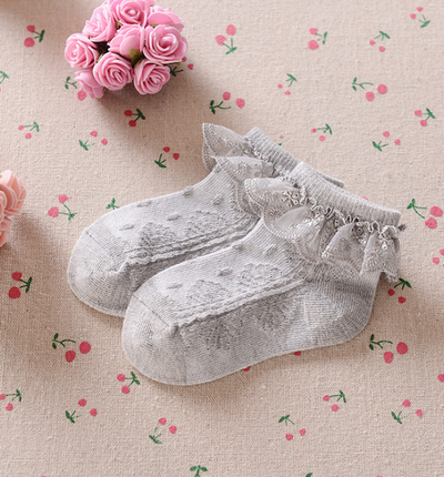 Calcetines de Encaje Princesa para Niñas - Malla Transpirable y Elegante - Image 2
