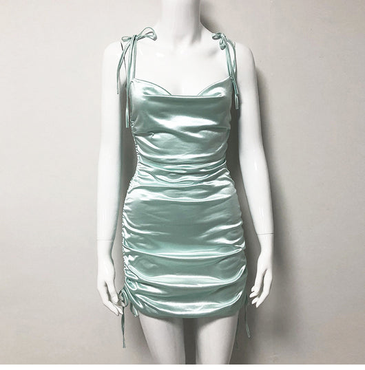 Vestido Sensual con Camisola de Satén - Image 5