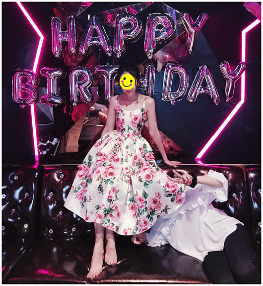 Vestido Voluminoso con Estampado de Rosas - Image 3