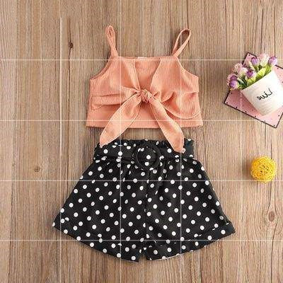 Conjunto Crop Top y Shorts con Lunares - Image 3