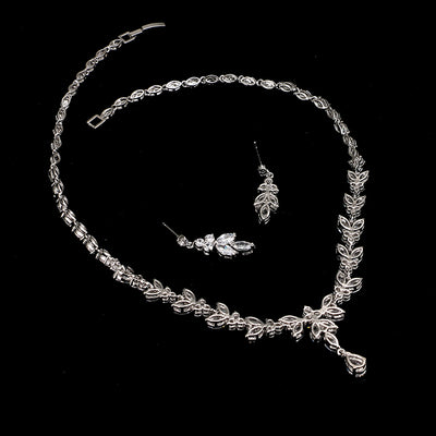 Conjunto Nupcial de Circón Elegante - Image 3