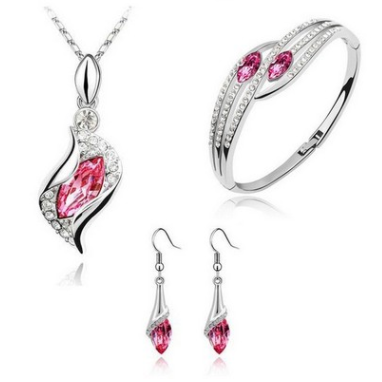 Conjunto de Joyería de Cristal Austriaco Angel Elf - Aretes, Collar y Pulsera - Image 10