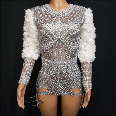 Vestido Corto Ajustado con Strass y Perlas - Disfraz de Una Pieza - Image 8