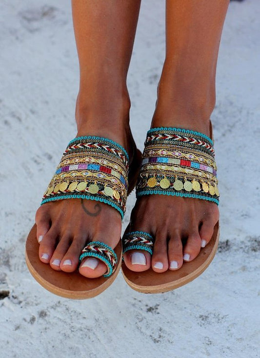 Sandalias Étnicas de Metal con Base Plana para Mujer