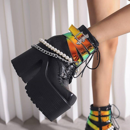 Botas de Cuero para Mujer con Cadena Beaded y Hebilla