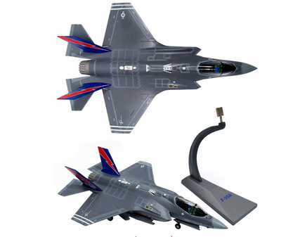 Modelo de Caza 72F35A - Réplica de Colección Premium - Image 4