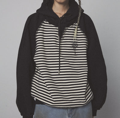 Sudadera con Capucha Falsa Dos Piezas Bordada Oversize