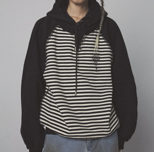Sudadera con Capucha Falsa Dos Piezas Bordada Oversize