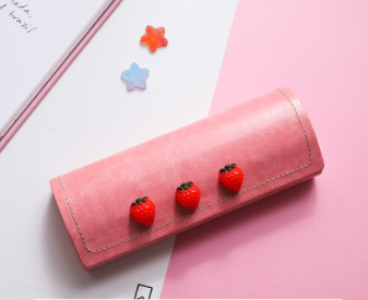 Estuche para Gafas Diseño Niña Fresa - Image 11