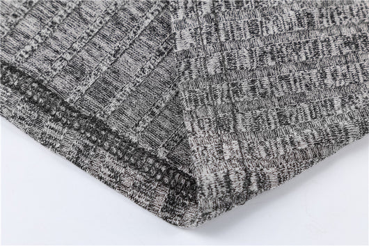 Playera Slim Fit Escote V Transpirable y Cómoda - Image 4