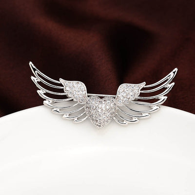 Broche de Alas de Ángel con Circonitas Engarzadas - Image 3