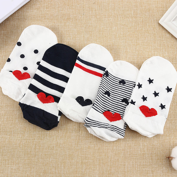 Calcetines infantiles con diseños de dibujos animados
