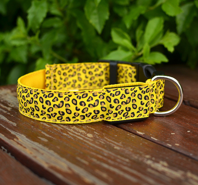 Collar LED Ajustable para Perros con Diseño Leopardo - Seguridad Nocturna - Image 16