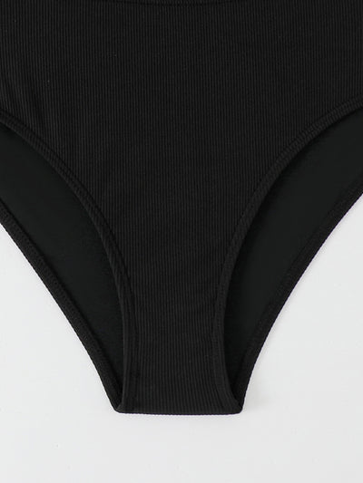 Bikini Dos Piezas con Halter y Falda Asimétrica - Image 23