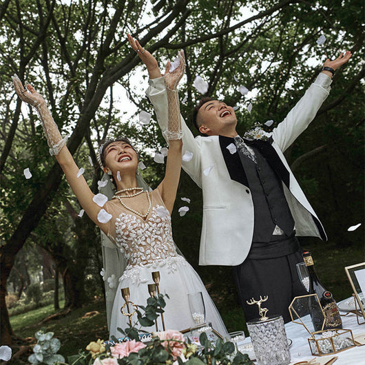 Vestido de Encaje Escote V para Sesión de Fotos en Pareja, Viajes y Bodas - Image 11