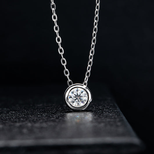 Collar de Moissanita Karat con Colgante de Plata de Ley S925
