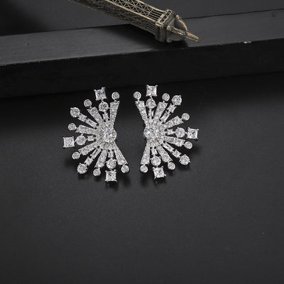 Aretes de Circonita con Diseño de Copo de Nieve Personalizados - Image 10