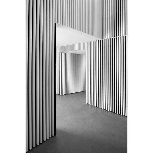 Póster de Arquitectura Moderna en Blanco y Negro - Image 7