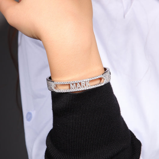 Pulsera de Letras con Incrustaciones de Cobre y Circón de 11MM - Image 3