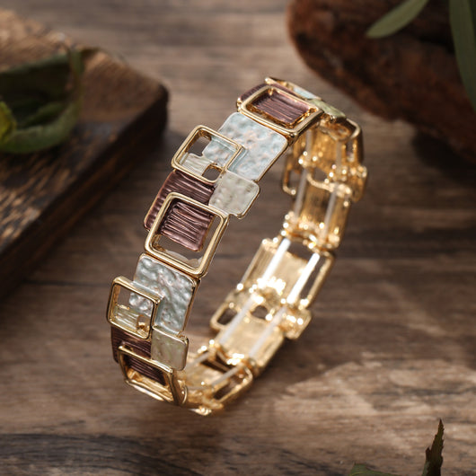 Conjunto de Aretes, Pulsera y Collar con Cuadrados Geométricos Pintados en Óleo - Image 11