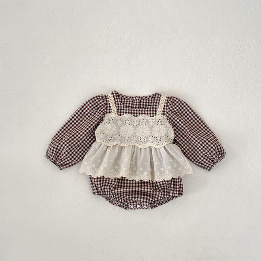 Enterizo Elegante para Bebé Niña con Encaje y Falda Triangular - Image 19