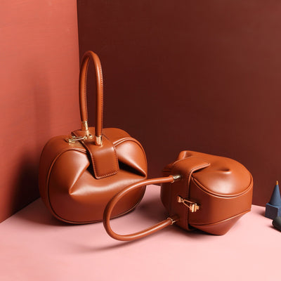 Bolso de Cuero Tipo Dumpling - Diseño Moderno y Versátil